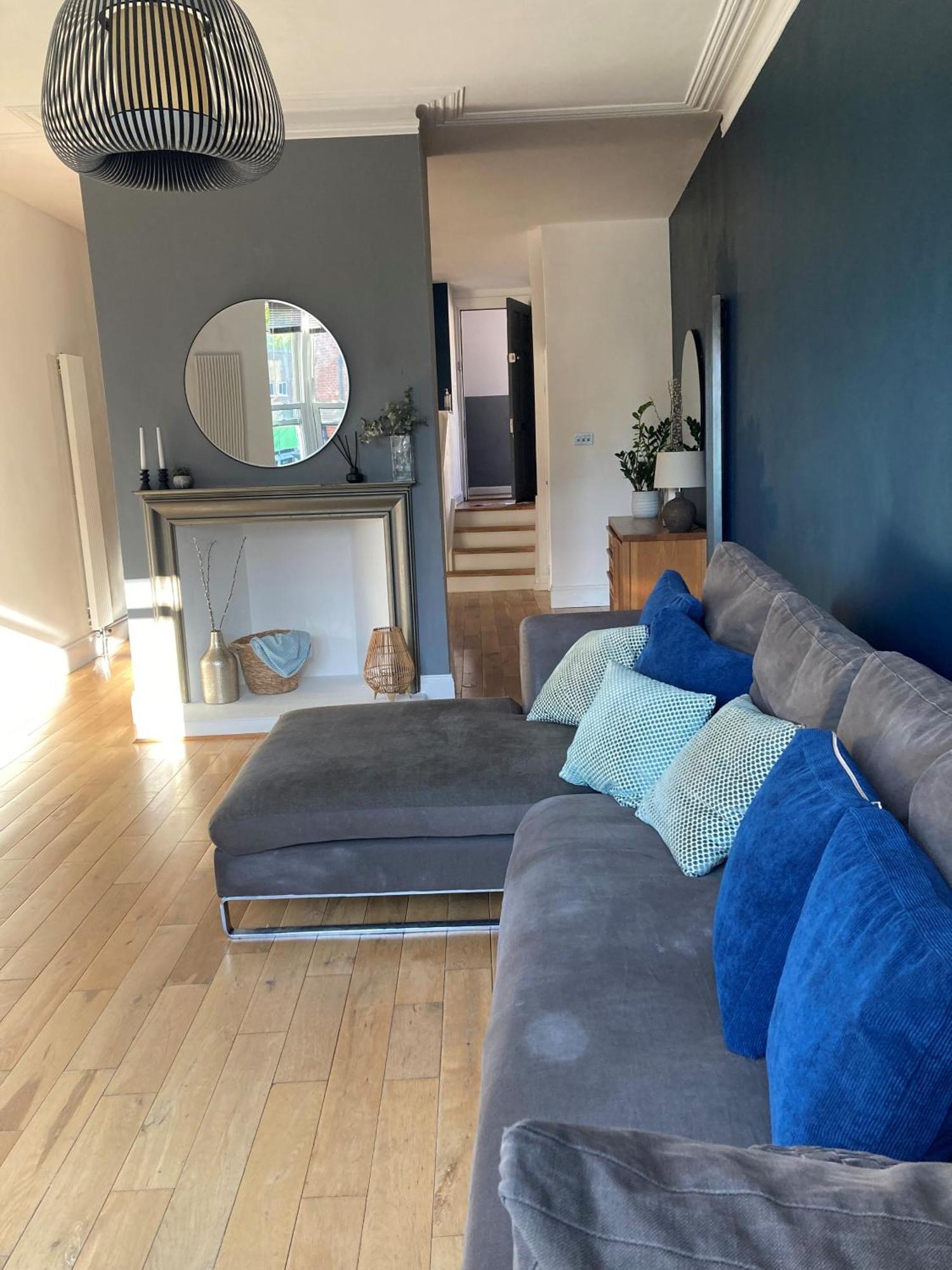 The Clock Tower Apartment - Spacious, Modern, 2 Bed Room Apartment , Southsea With Free Parking - Sleeps 4 Портсмът Екстериор снимка
